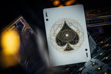 Įkelti vaizdą į galerijos rodinį, Theory11 Kortos Avengers Infinity Saga Mėlynos