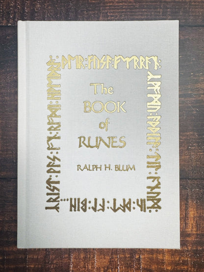 The Book of Runes - runų ir knygos rinkinys | U.S. Games Systems