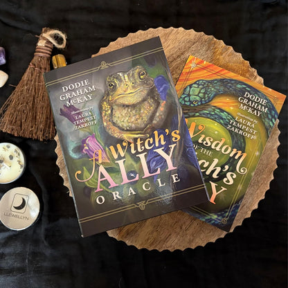 A Witch's Ally Oracle - orakulo kortos | Llewellyn
