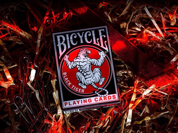 Bicycle Black Tiger Revival Edition - juodos žaidimo kortos