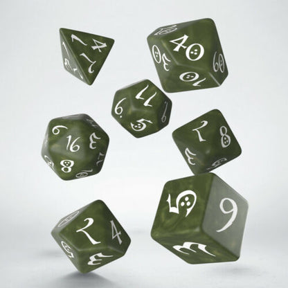 Classic RPG Olive/White - alyvuogių spalvos kauliukai