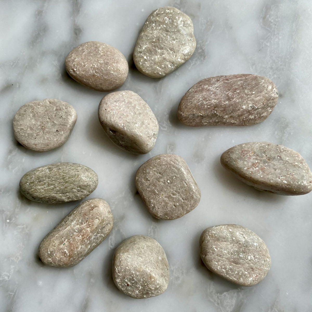 White Aventurine Large - balti aventurinai, 24 vnt.